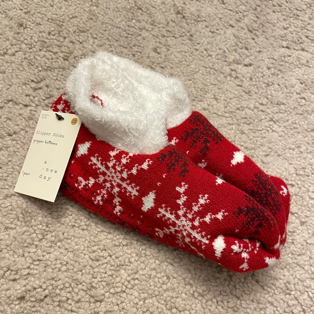 A New Day Snowflake Red White Cozy Fuzzy Booties Socks with Grippers - One Size